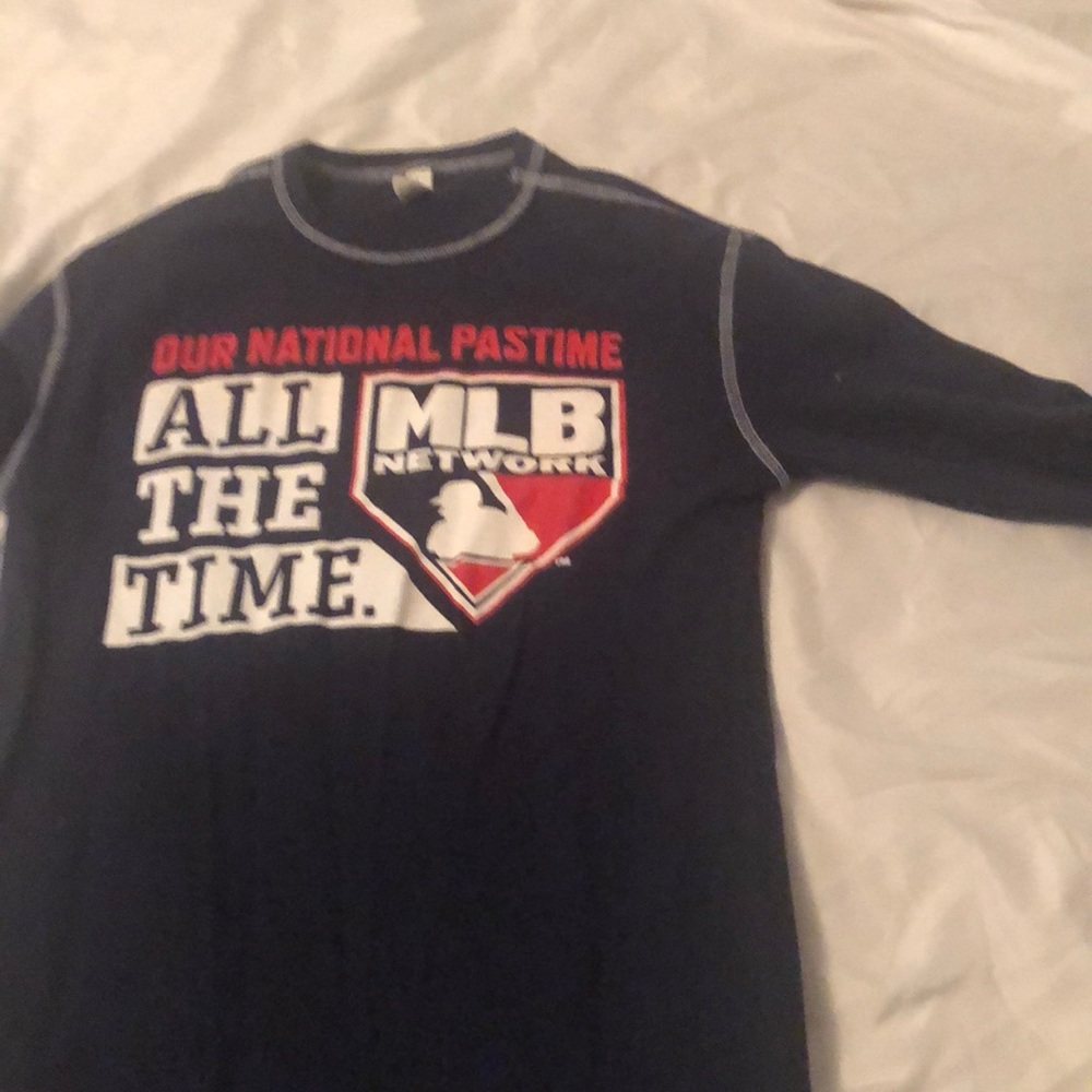 MLB long sleeve tee